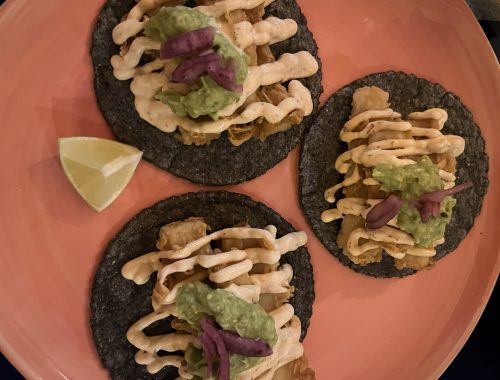 Tacos de pescado en Azul Frida